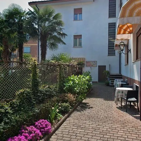 Otel Elvezia Lake Maggiore