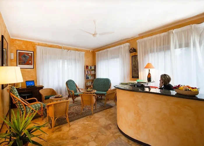 Hotel Elvezia 2*